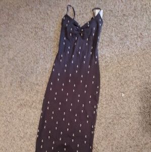 New Billabong form fitting Midi dress with print